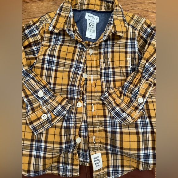 Lot of 4 item Carters 12m - Picture 10 of 13